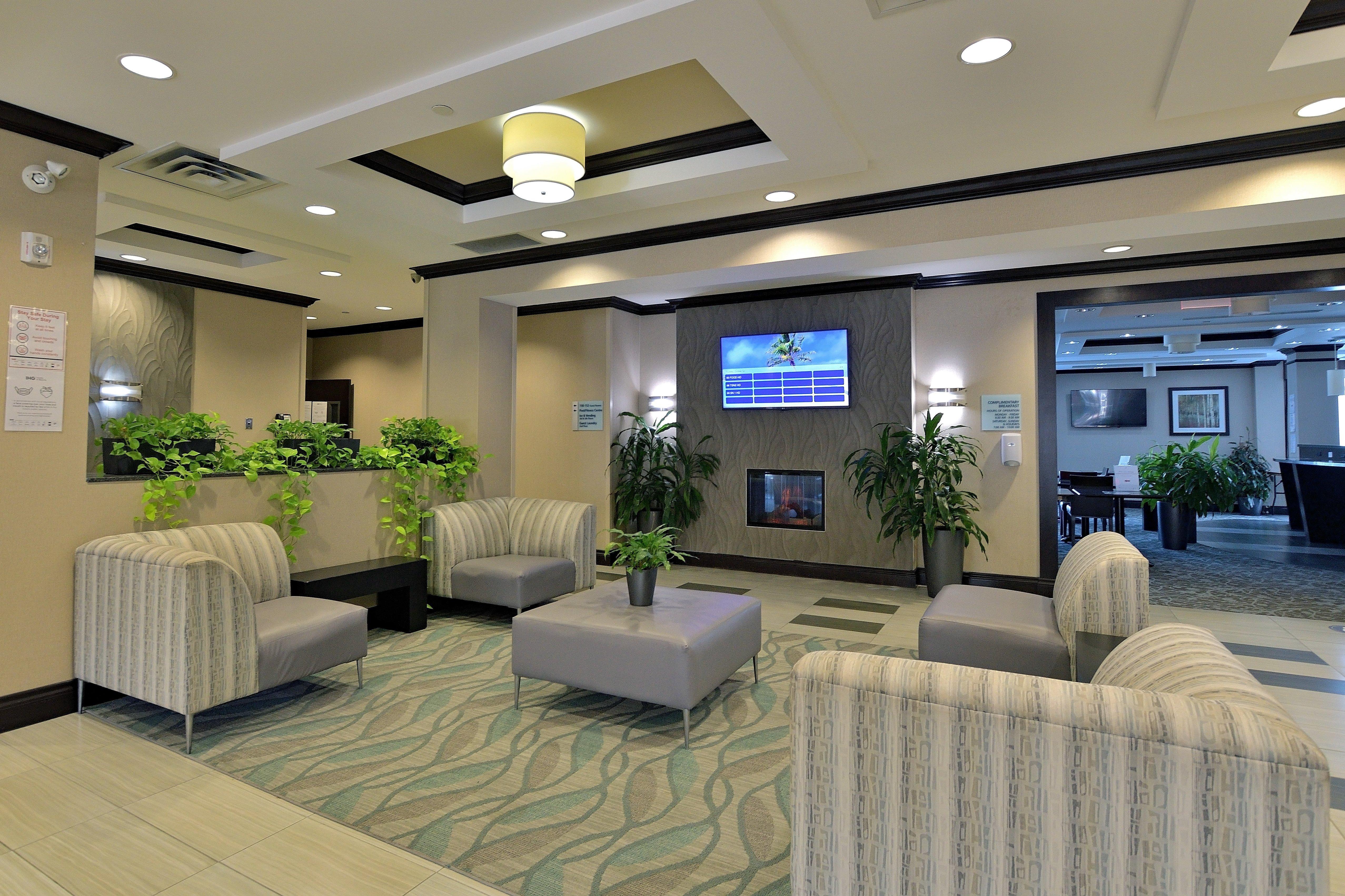Holiday Inn Express & Suites Ottawa East-Orleans By Ihg Kültér fotó